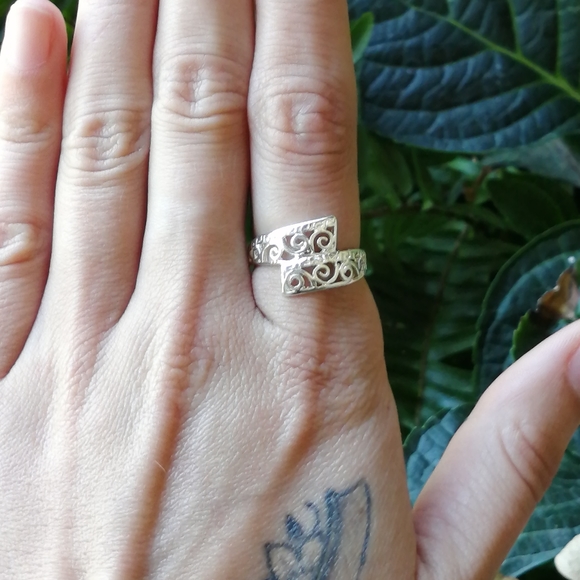 Y2K Sterling Silver Filigree Wrap Ring - Picture 3 of 10